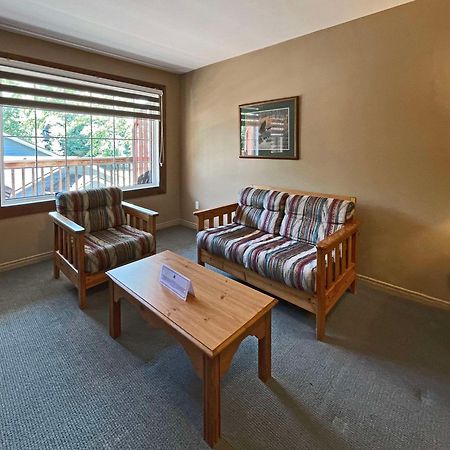 The Grand Tappattoo Resort, Ascend Hotel Collection Otter Lake Εξωτερικό φωτογραφία